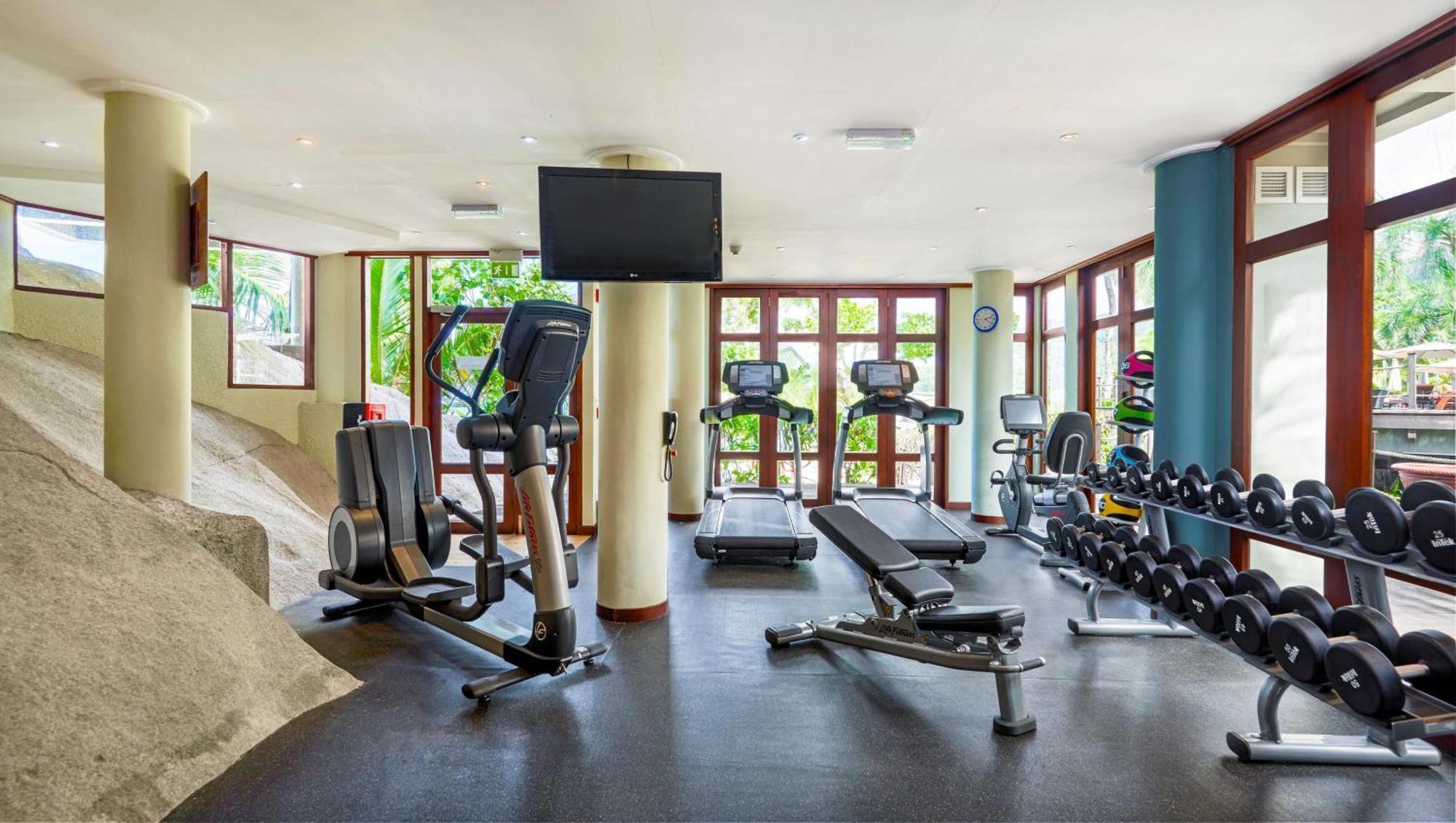 Doubletree By Hilton Seychelles Allamanda Resort & Spa Takamaka Exteriör bild