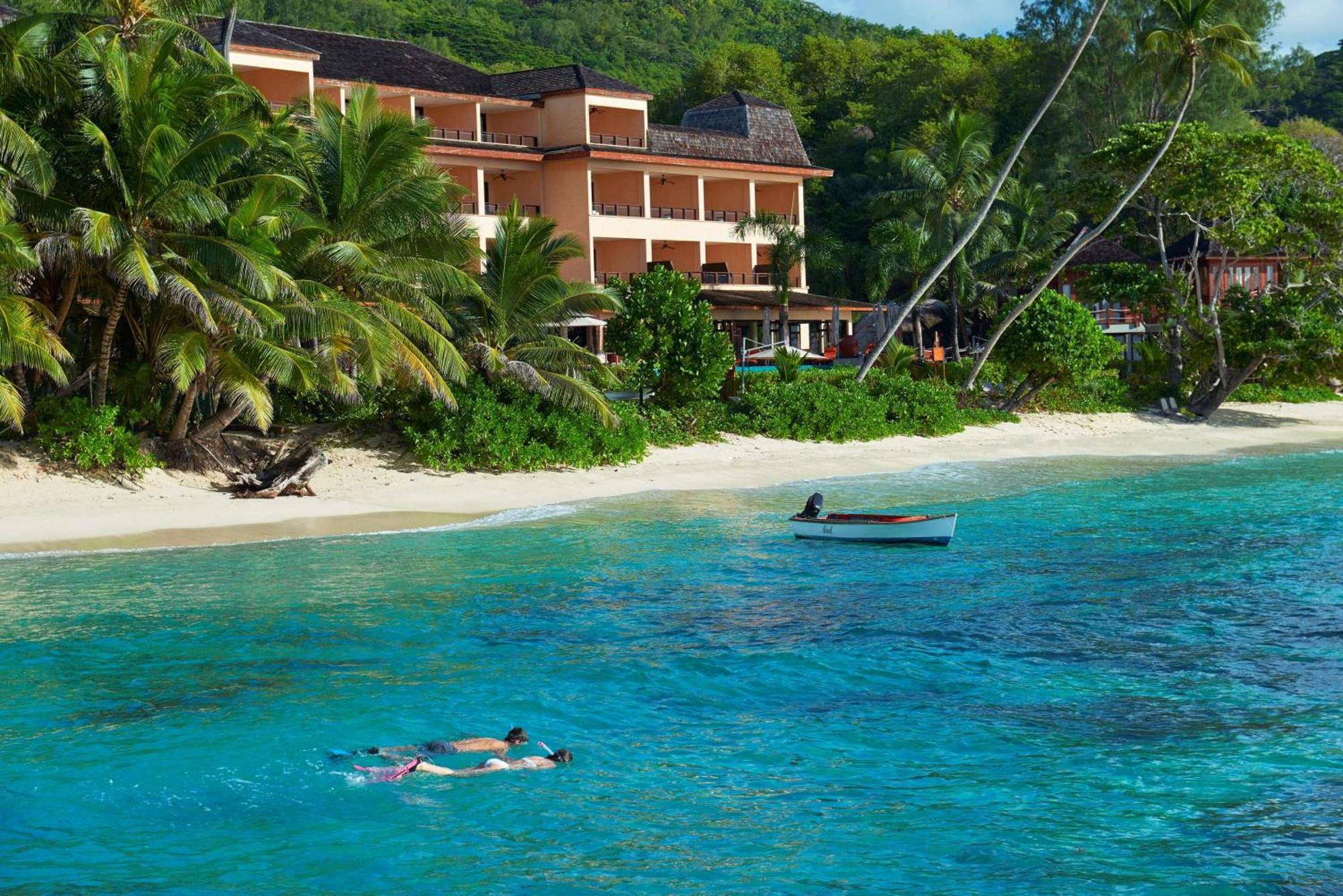 Doubletree By Hilton Seychelles Allamanda Resort & Spa Takamaka Exteriör bild