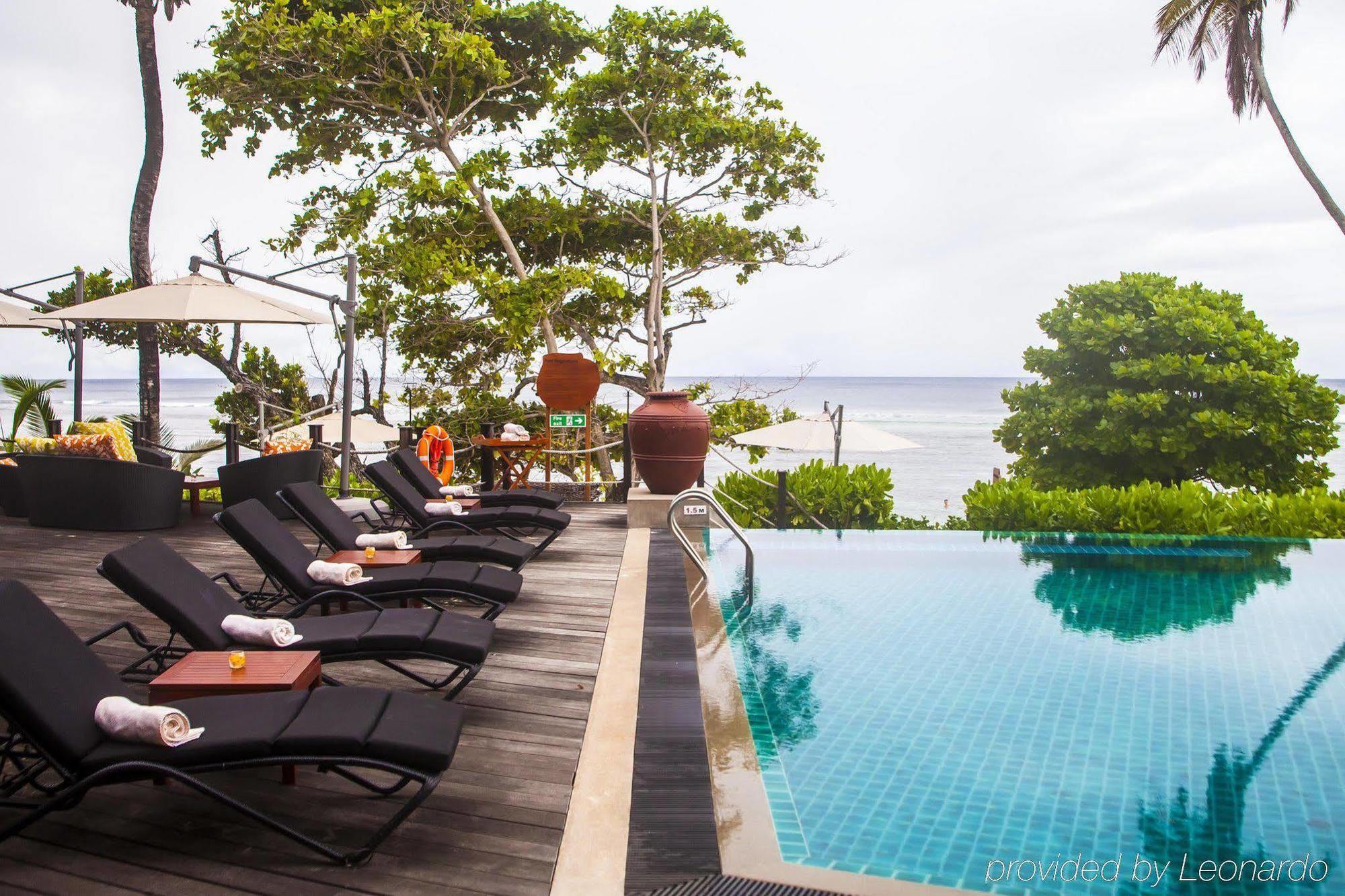 Doubletree By Hilton Seychelles Allamanda Resort & Spa Takamaka Exteriör bild